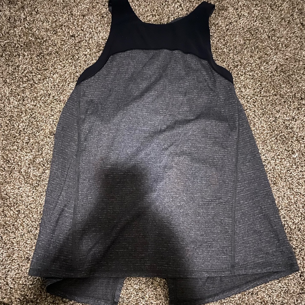 lululemon tank size 6